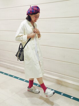 「COACH（コーチ）のアイテム（ボディバッグ/ウエストポーチ、ブラック系）」を使った、楊以珩 Zoey Yangさん（レディース・163cm）の秋コーディネート