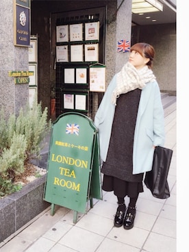 「MONKI（モンキ）のアイテム（ハンドバッグ）」を使った、ミッチェルさん（レディース・158cm）の秋コーディネート