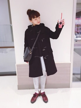 「LONDON TRADITION（ロンドントラディション）のLONDON Tradition / ウールダッフルコート（ダッフルコート、ブラック系）」を使った、ミッチェルさん（レディース・158cm）の冬コーディネート