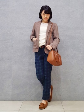 「TOMMY HILFIGER（トミーヒルフィガー）のアイテム（テーラードジャケット）」を使った、momii☺︎さん（レディース・152cm）の秋コーディネート