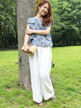 「TIENS ecoute（ティアンエクート）のアイテム」を使った、Aikoさん（レディース・162cm）の春コーディネート