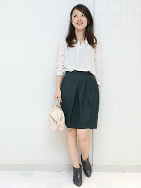 「タックスカート」｜Aikoさん（レディース・162cm）の秋コーディネート
