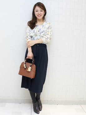 「ガウチョパンツ」｜「アイテム（ホワイト系）」を使った、Aikoさん（レディース・162cm）の秋コーディネート