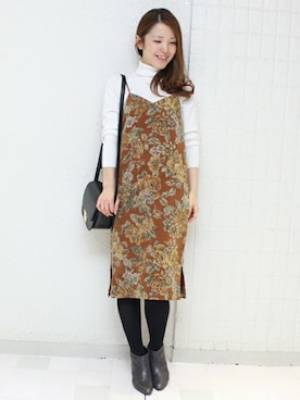 「タートルネック」｜「アイテム（ニット/セーター）」を使った、Aikoさん（レディース・162cm）の秋コーディネート