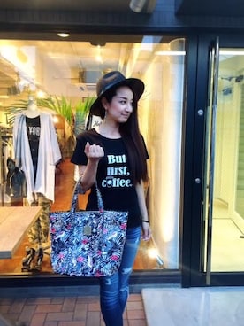 「CRYSTAL BALL（クリスタルボール）のアイテム」を使った、Yamauchiさん（レディース・160cm）の秋コーディネート