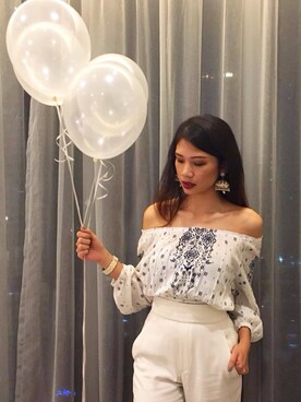 「zaloramy」｜「アイテム（トップス）」を使った、Nadya Nsrさん（レディース・171cm）の春コーディネート
