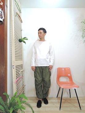 「MANEBU（マネブ）のアイテム（その他シューズ）」を使った、ReTrickさん（メンズ・170cm）の秋コーディネート