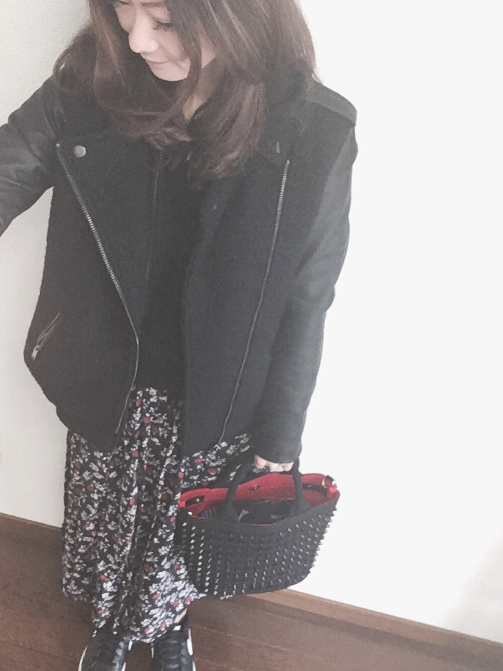 「ママコーデ、プチプラ、スタッズ、ジーユー」｜「FOREVER 21のアイテム（ライダースジャケット、ブラック系）」を使った、★misaking★さん（レディース・156cm）の秋コーディネートの1枚目の写真
