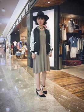 「MOUSSY（マウジー）のアイテム（ナイロンジャケット）」を使った、justilikeさん（レディース・164cm）の春コーディネート