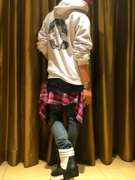 「KMRii（ケムリ）のアイテム（スニーカー）」を使った、Koutaro Makitaさん（メンズ・168cm）の春コーディネート