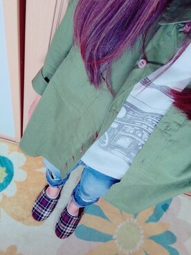 「しまむら（シマムラ）のアイテム（トップス、グリーン系）」を使った、まさん（レディース・153cm）の春コーディネート