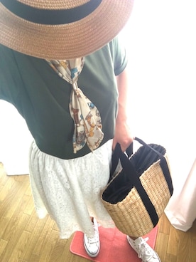 「UNIQLO Tシャツ」｜「アイテム（スカート）」を使った、natsumi☺︎さん（レディース・160cm）の夏コーディネート