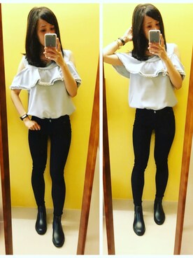 「working style」｜「アイテム（レインシューズ）」を使った、Arita Suさん（レディース・156cm）の春コーディネート