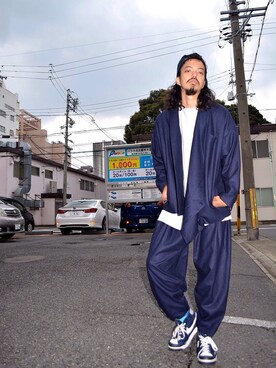 「YANTOR（ヤントル）のアイテム（パンツ）」を使った、トヲルさん（メンズ・180cm）の秋コーディネート