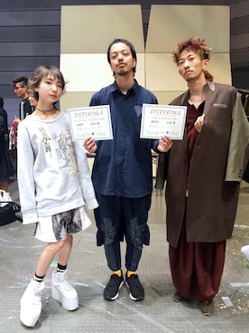 「YEAH RIGHT!!（イェーライト）のアイテム」を使った、トヲルさん（メンズ・180cm）の秋コーディネート