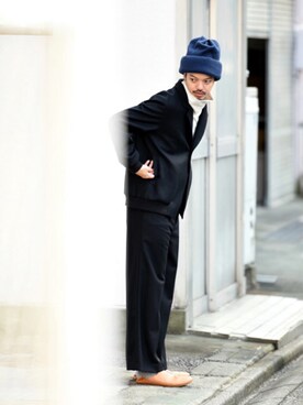 「AUTTAA」｜「アイテム（その他アウター）」を使った、トヲルさん（メンズ・180cm）の秋コーディネート