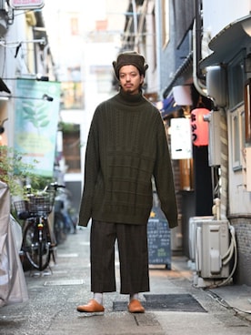 「AUTTAA」｜「アイテム（帽子）」を使った、トヲルさん（メンズ・180cm）の秋コーディネート