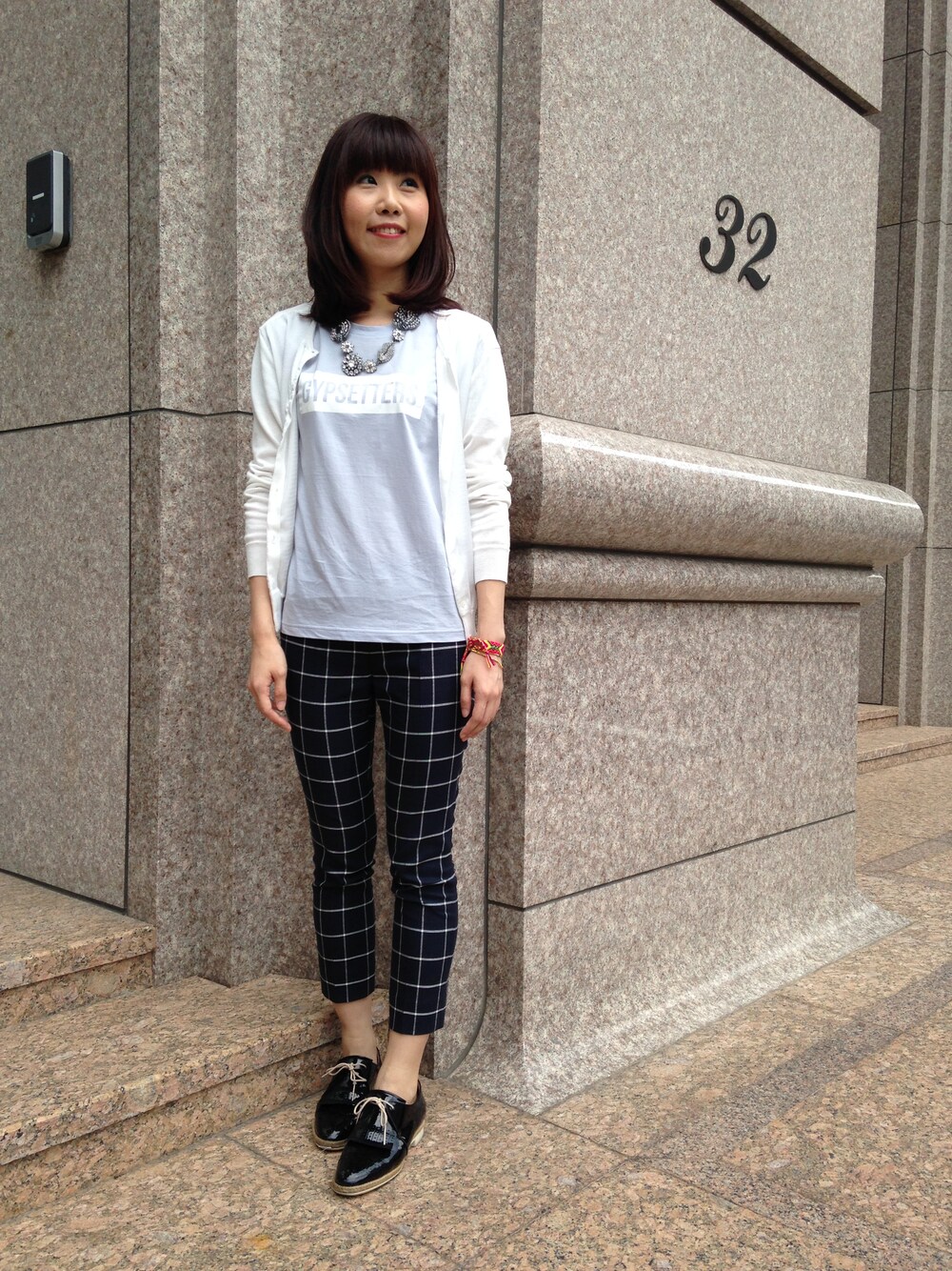 「united arrows、casual、格紋、針織」｜「UNITED ARROWSのGYPSETTERS T-SHIRT（Tシャツ/カットソー、ブルー系）」を使った、UNITEDARROWSTAIPEI_WOMENSさん（レディース・163cm）の夏コーディネートの1枚目の写真