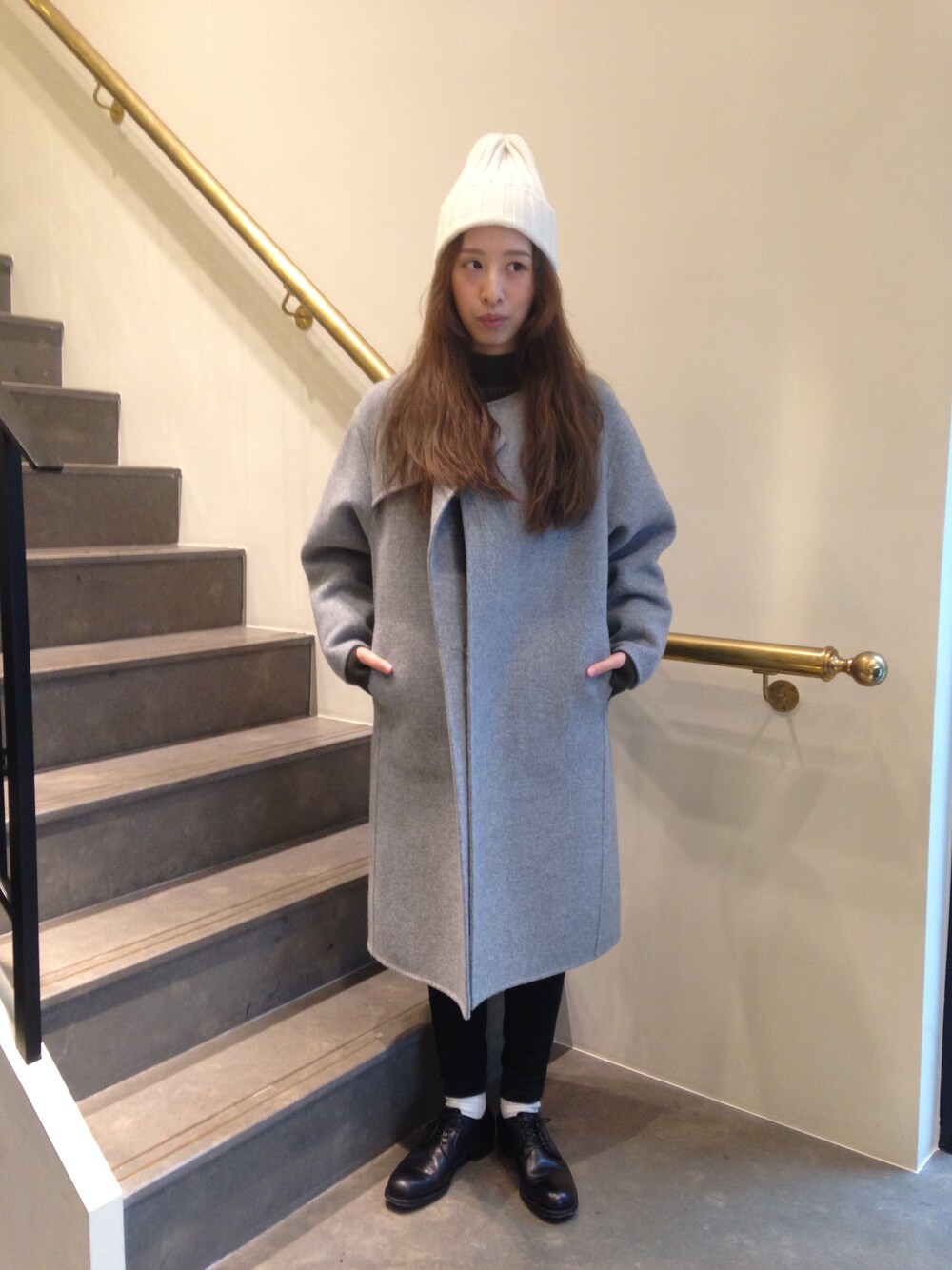 「united arrows、HYKE」｜「HYKEのHYKE（ダウンジャケット/コート、グレー系）」を使った、UNITEDARROWSTAIPEI_WOMENSさん（レディース・161cm）の冬コーディネートの1枚目の写真