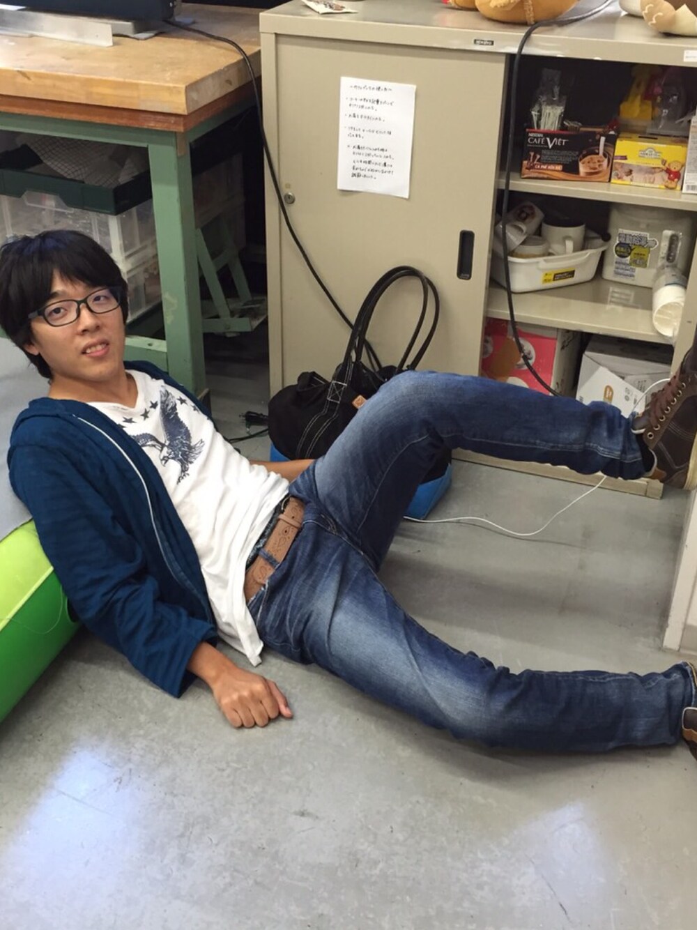 「眼鏡市場のアイテム（メガネ、ブラック系）」を使った、ファミチキさん（メンズ・164cm）の秋コーディネートの1枚目の写真