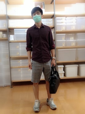 「COMME CA DU MODE（コムサデモード）のアイテム（カーゴパンツ）」を使った、Wei-Lさん（メンズ・168cm）の秋コーディネート