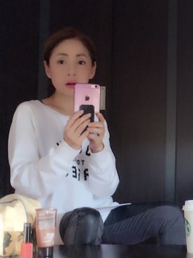 「ZARA（ザラ）のアイテム（Tシャツ/カットソー、ホワイト系）」を使った、mitsumi.さん（レディース・143cm）の秋コーディネート