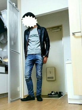 「666」｜「アイテム（ライダースジャケット）」を使った、shinzoさん（メンズ・175cm）の秋コーディネート