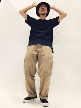 「SCYE BASICS（サイベーシックス）のアイテム（チノパンツ）」を使った、Junichi Tanakaさん（メンズ・174cm）の秋コーディネート