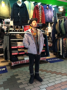 牛木さんの「GRAMICCI/グラミチ × BEAVER/ビーバー　別注 Ankle Denim Narrow Pants　(149)」を使ったコーディネート