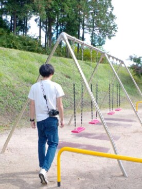 「カメラ女子」｜ぺこぺさん（メンズ・175cm）の春コーディネート