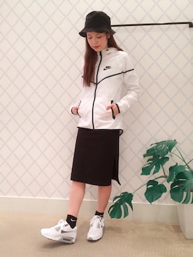 「アイテム（ソックス/靴下、その他）」を使った、AyaMatsunagaさん（レディース・165cm）の冬コーディネート