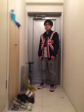 UKSTARさんのコーディネート