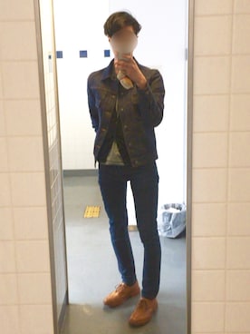 「tricker's」｜「アイテム（デニムジャケット）」を使った、Jin0172さん（メンズ・183cm）の冬コーディネート
