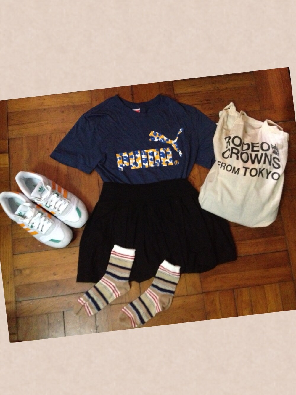 「blue、sporty」｜「adidasのアイテム（スニーカー、ホワイト系）」を使った、chingさん（レディース・158cm）の夏コーディネートの1枚目の写真
