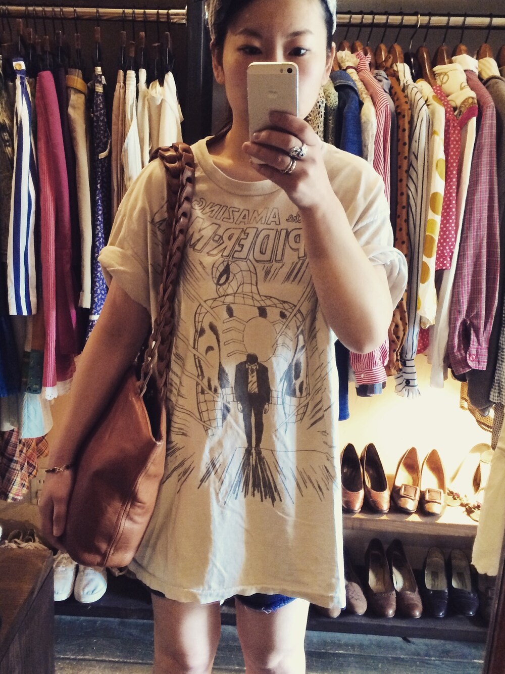 「古着、Tシャツ、spiderman、vintage」｜「古着のアイテム（Tシャツ/カットソー、ベージュ系）」を使った、seikoさん（レディース・155cm）の春コーディネートの1枚目の写真
