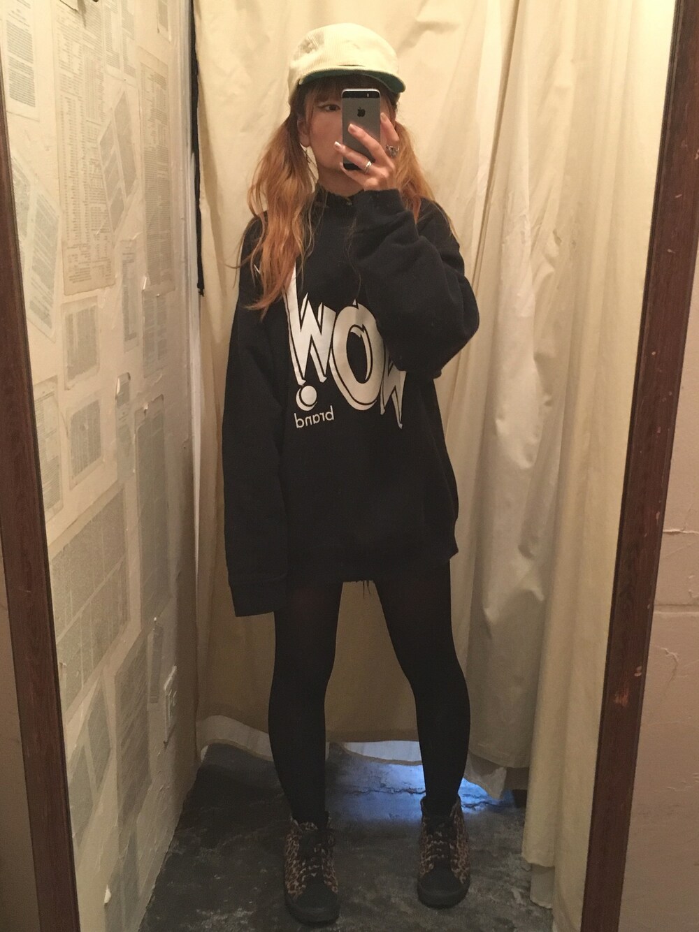 「VINTAGE、SWEAT、ビッグスウェット、ビッグシルエット」｜「VINTAGEのアイテム（スウェット、ブラック系）」を使った、seikoさん（レディース・156cm）の秋コーディネートの1枚目の写真