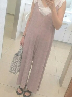 「スカラップ」｜「アイテム（サロペット/オーバーオール）」を使った、ayumi☻さん（レディース・165cm）の夏コーディネート