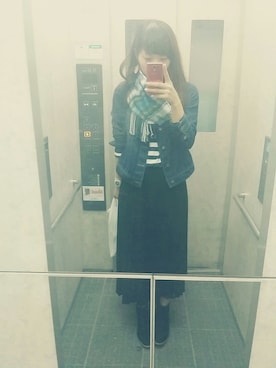 「Techichiのアイテム（デニムジャケット、ブルー系）」を使った、タラコさん（レディース・170cm）の秋コーディネート