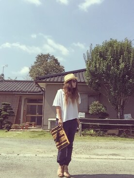 「ZARA（ザラ）のアイテム（Tシャツ/カットソー、ホワイト系）」を使った、Aoi さん（レディース・154cm）の秋コーディネート