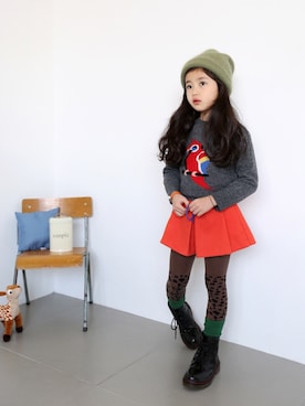 「アイテム（レッグウェア）」を使った、アルムさん（キッズ・110cm）の冬コーディネート