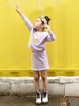 「アイテム（スカート）」を使った、アルムさん（キッズ・120cm）の冬コーディネート