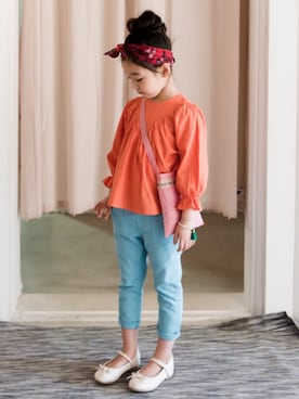 「アイテム（その他トップス）」を使った、アルムさん（キッズ・120cm）の春コーディネート