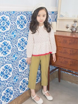 「アイテム（その他シューズ）」を使った、アルムさん（キッズ・120cm）の春コーディネート