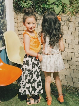 「アイテム（スカート）」を使った、アルムさん（キッズ・120cm）の夏コーディネート