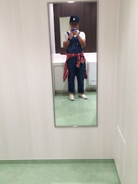 「AAPE BY A BATHING APE（エーエイプバイアベイシングエイプ）のアイテム（オールインワン・サロペット）」を使った、Naoさん（メンズ・171cm）の秋コーディネート