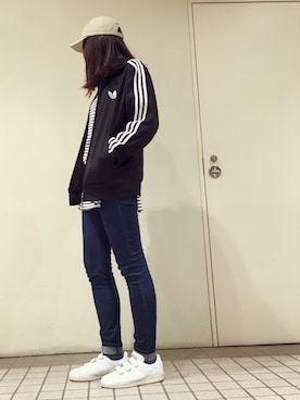 「アイテム（ジャージ）」を使った、aiRiさん（レディース・168cm・10代）の春コーディネート