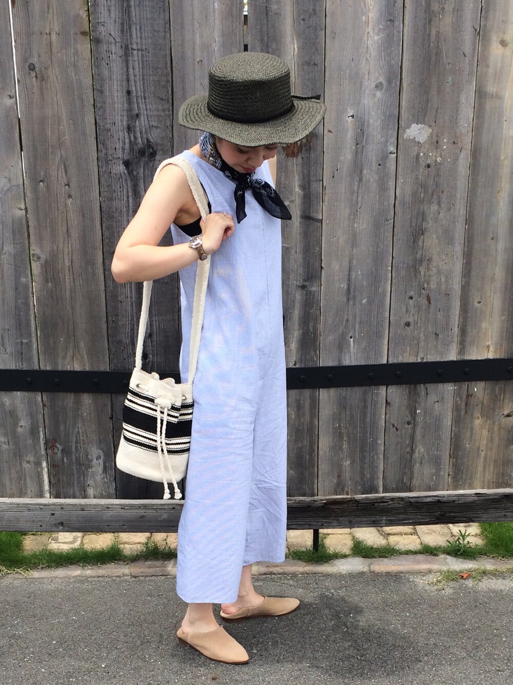 「ZARAのアイテム（つなぎ/オールインワン、ブルー系）」を使った、MAAYさん（レディース・153cm）の夏コーディネートの1枚目の写真