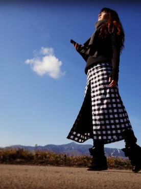 「ISABEL MARANT（イザベルマラン）のアイテム（スニーカー）」を使った、access-mikiさん（レディース・163cm）の秋コーディネート