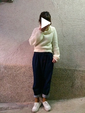 「マムジーンズ」｜もぴこさん（レディース・160cm）の冬コーディネート