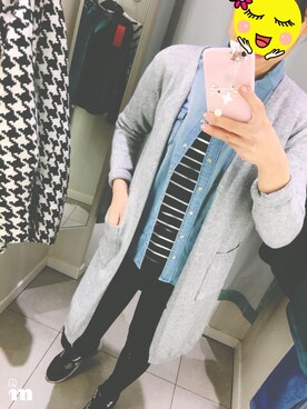 「HMのアイテム（シャツ/ブラウス、ブルー系）」を使った、carriequanさん（レディース）の冬コーディネート